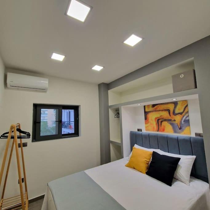 Faronita - Luxury Apt In The Heart Of كالاماتا المظهر الخارجي الصورة