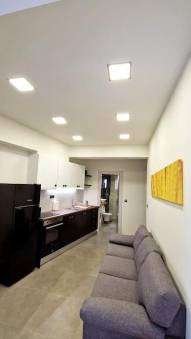 Faronita - Luxury Apt In The Heart Of كالاماتا المظهر الخارجي الصورة